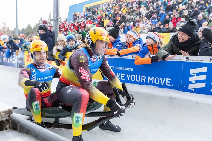 Rodel-Elite zu Gast auf der einzigen Natureisbahn der Welt