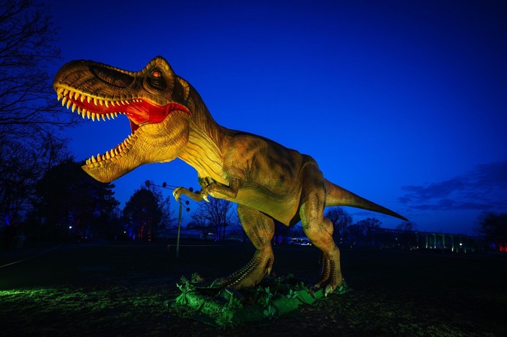 Winterferien im egapark – Dino Lights von Montag bis Sonntag und eine Entdeckungsreise in Borneos Regenwald